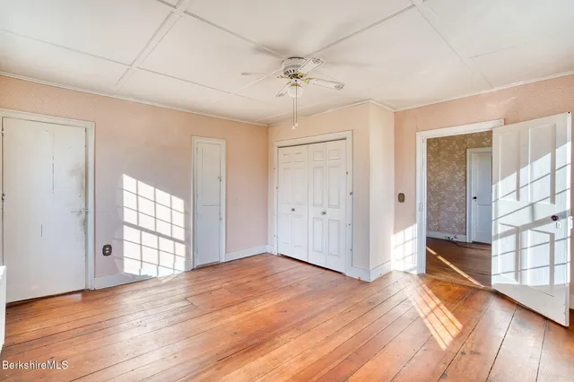 $545,000 | 64 Hewins Street, Sheffield, MA 01257