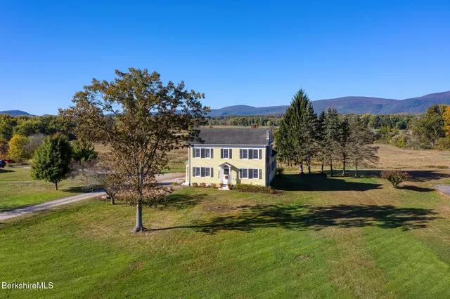 $545,000 | 64 Hewins Street, Sheffield, MA 01257