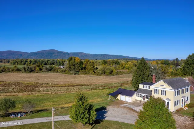 $545,000 | 64 Hewins Street, Sheffield, MA 01257