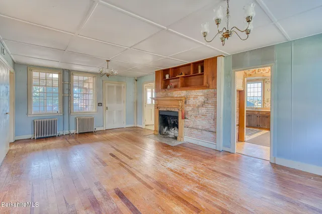 $545,000 | 64 Hewins Street, Sheffield, MA 01257