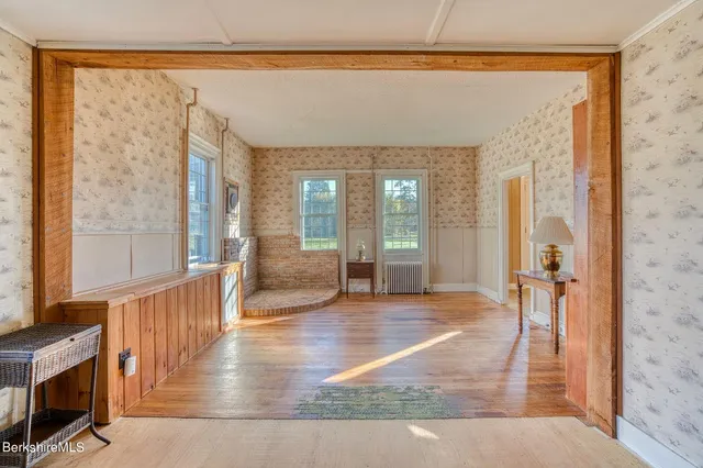 $545,000 | 64 Hewins Street, Sheffield, MA 01257