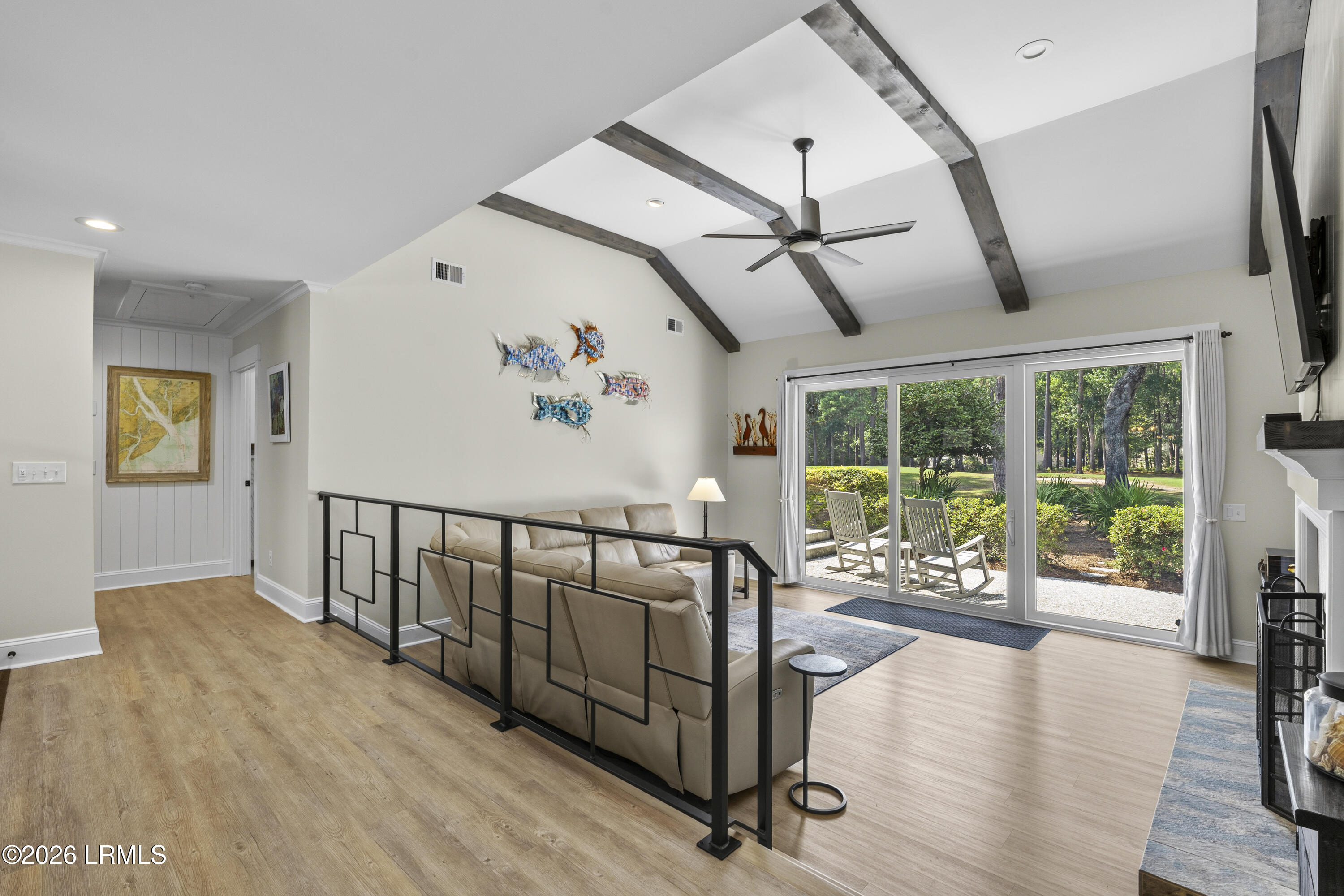 27 Pineland Road Hilton Head Island, SC 29926 - Photo 28 of 76 Sunken Living Room