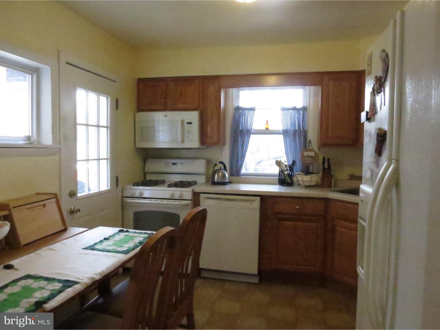 95 Houston Road Lansdowne, PA 19050 - Photo 8 of 25 Kitchen