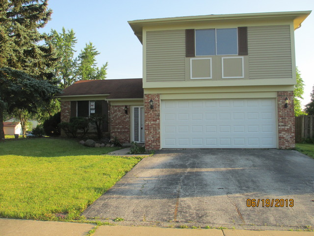 60 Oakview Road Matteson, IL 60443 - Photo 2 of 19