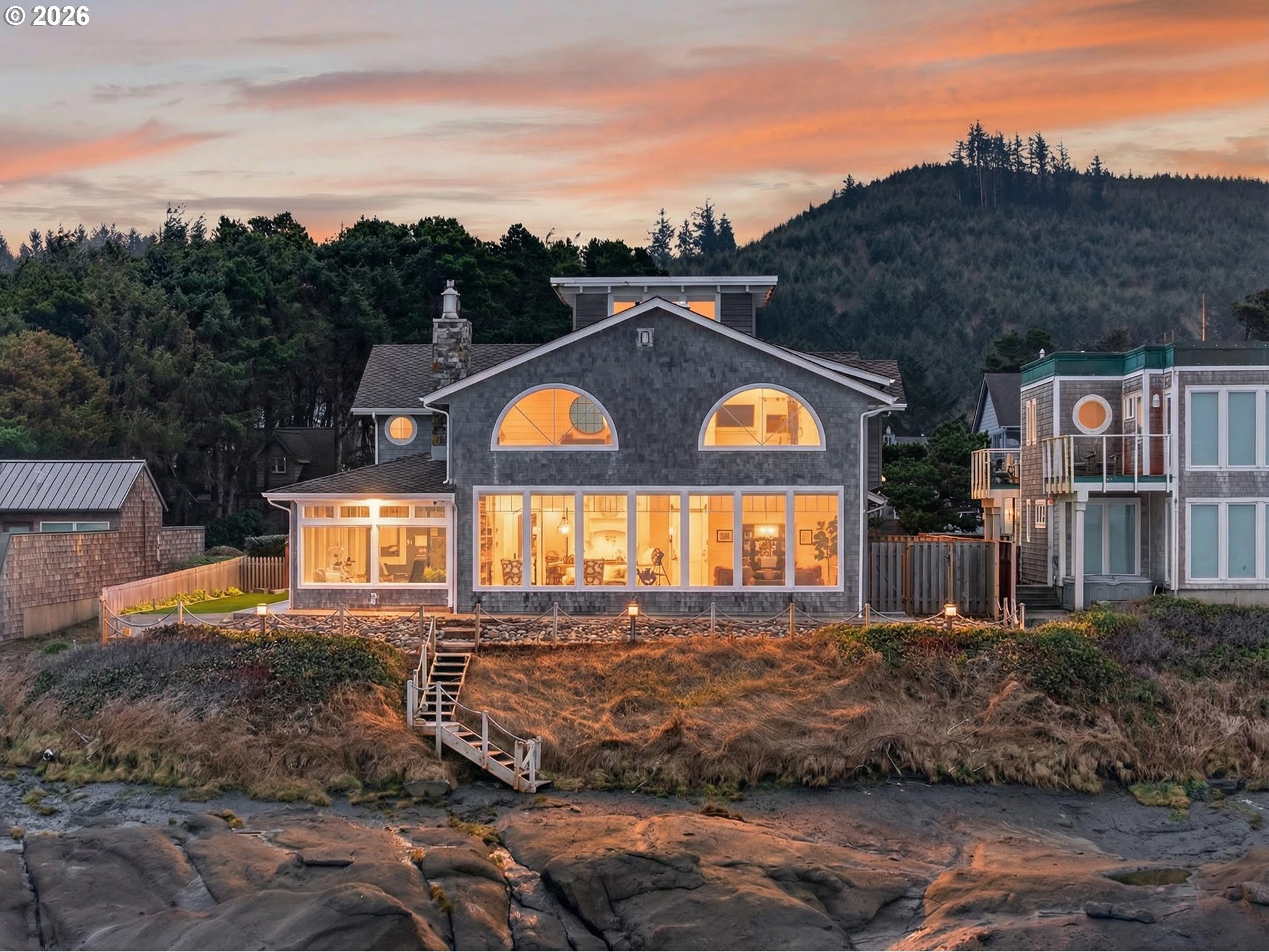 525 Point Avenue Depoe Bay, OR 97341 - Photo 44 of 47