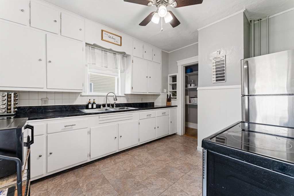 1 Ascadilla Road Worcester, MA 01606 - Photo 14 of 37