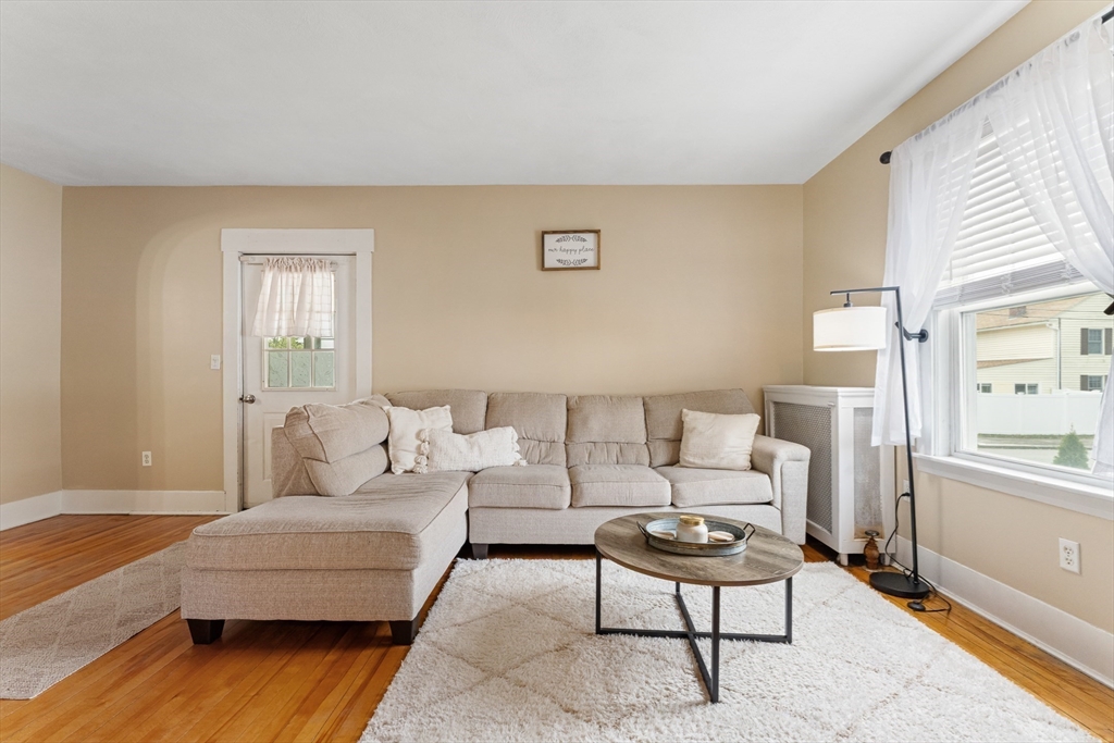 1 Ascadilla Road Worcester, MA 01606 - Photo 8 of 37