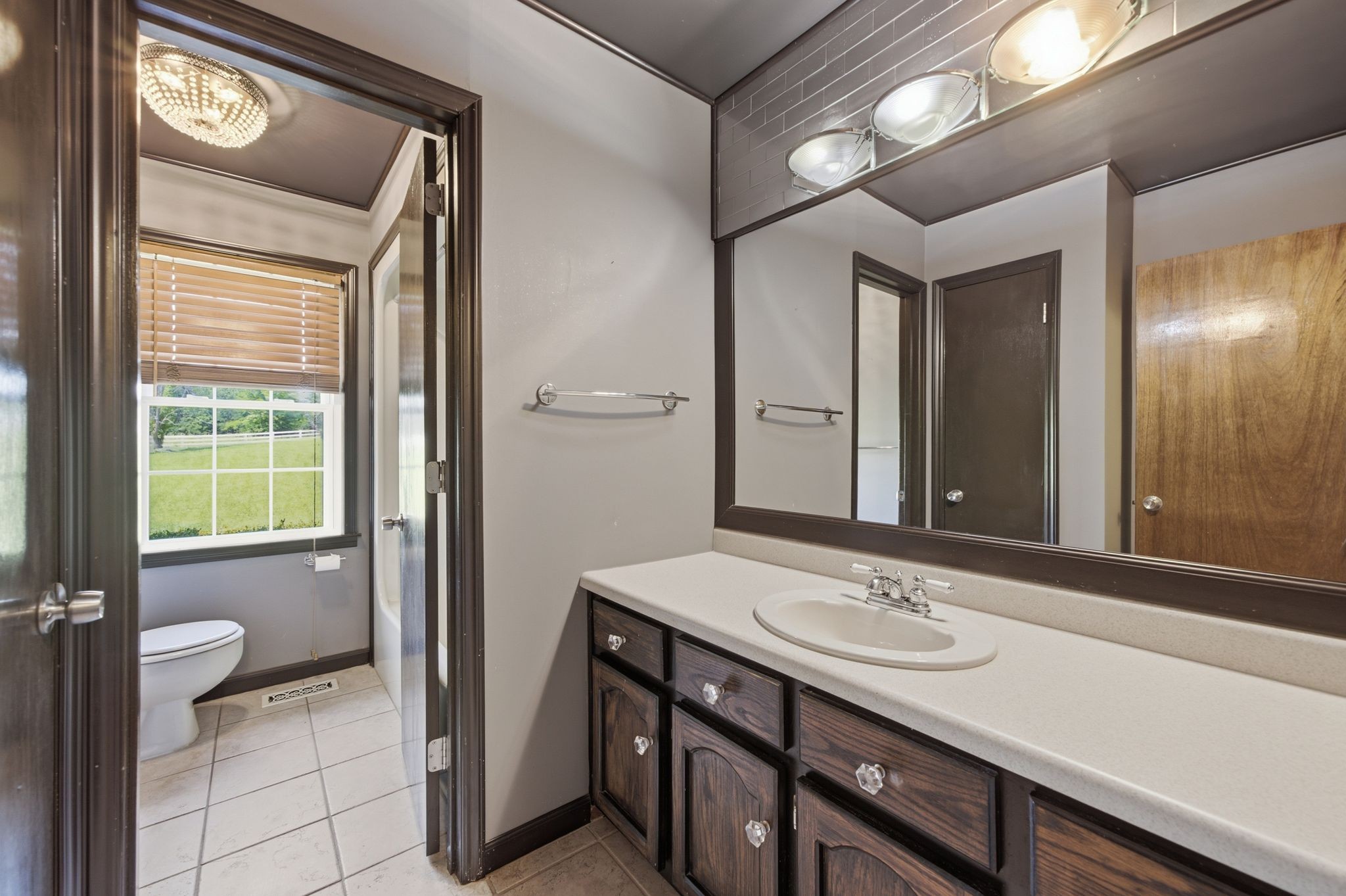 1801 Jordan Road Chapmansboro, TN 37035 - Photo 13 of 28