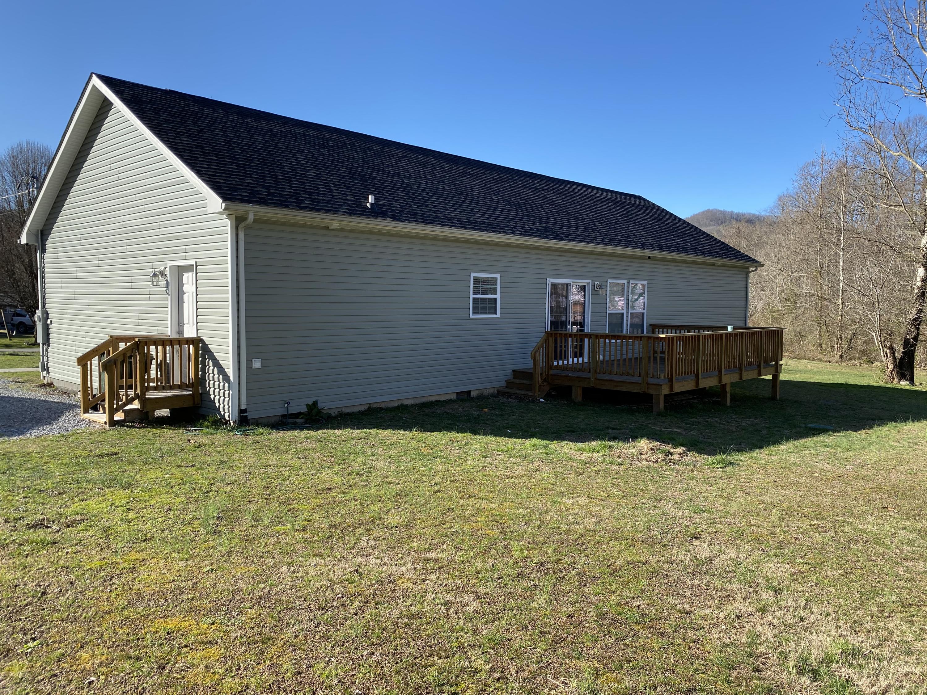 108 Bill Lockner Road Erwin, TN 37650 - Photo 34 of 37 IMG_3871