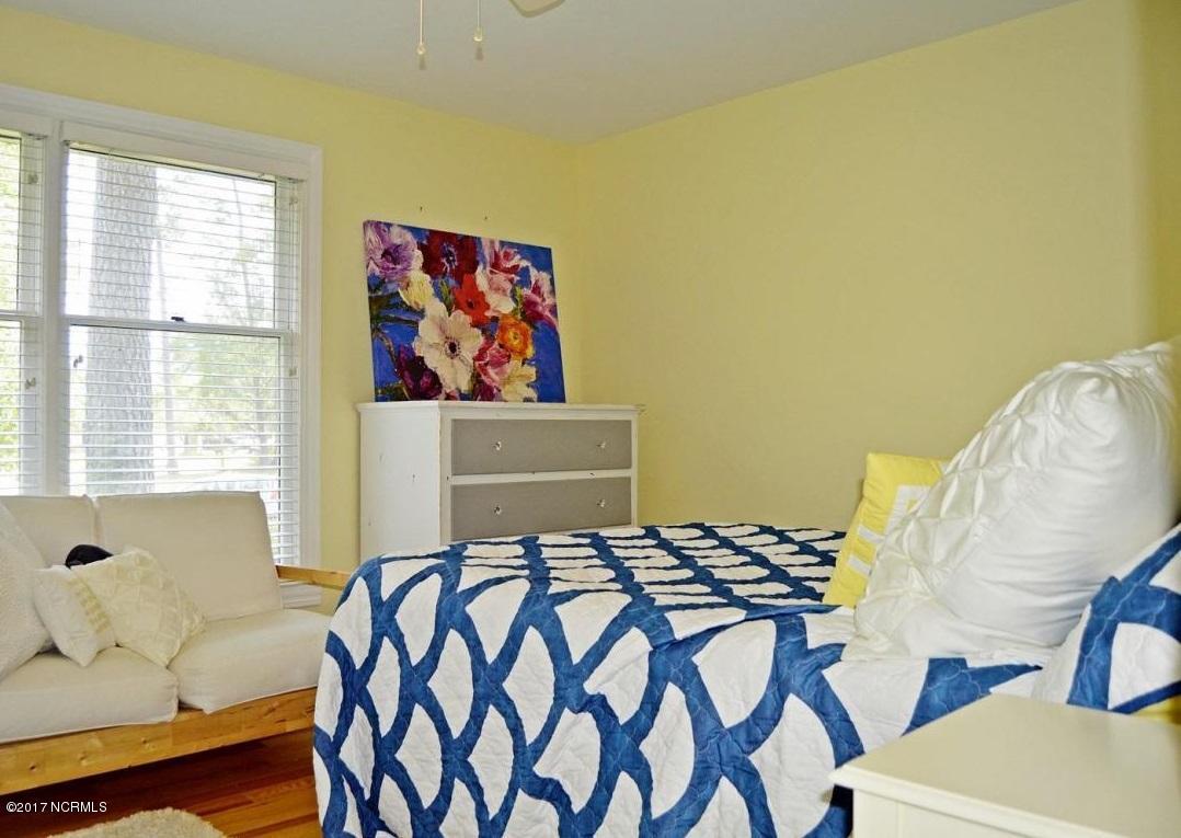 321 Buccaneer Road Wilmington, NC 28409 - Photo 11 of 21 06 - Bedroom 3