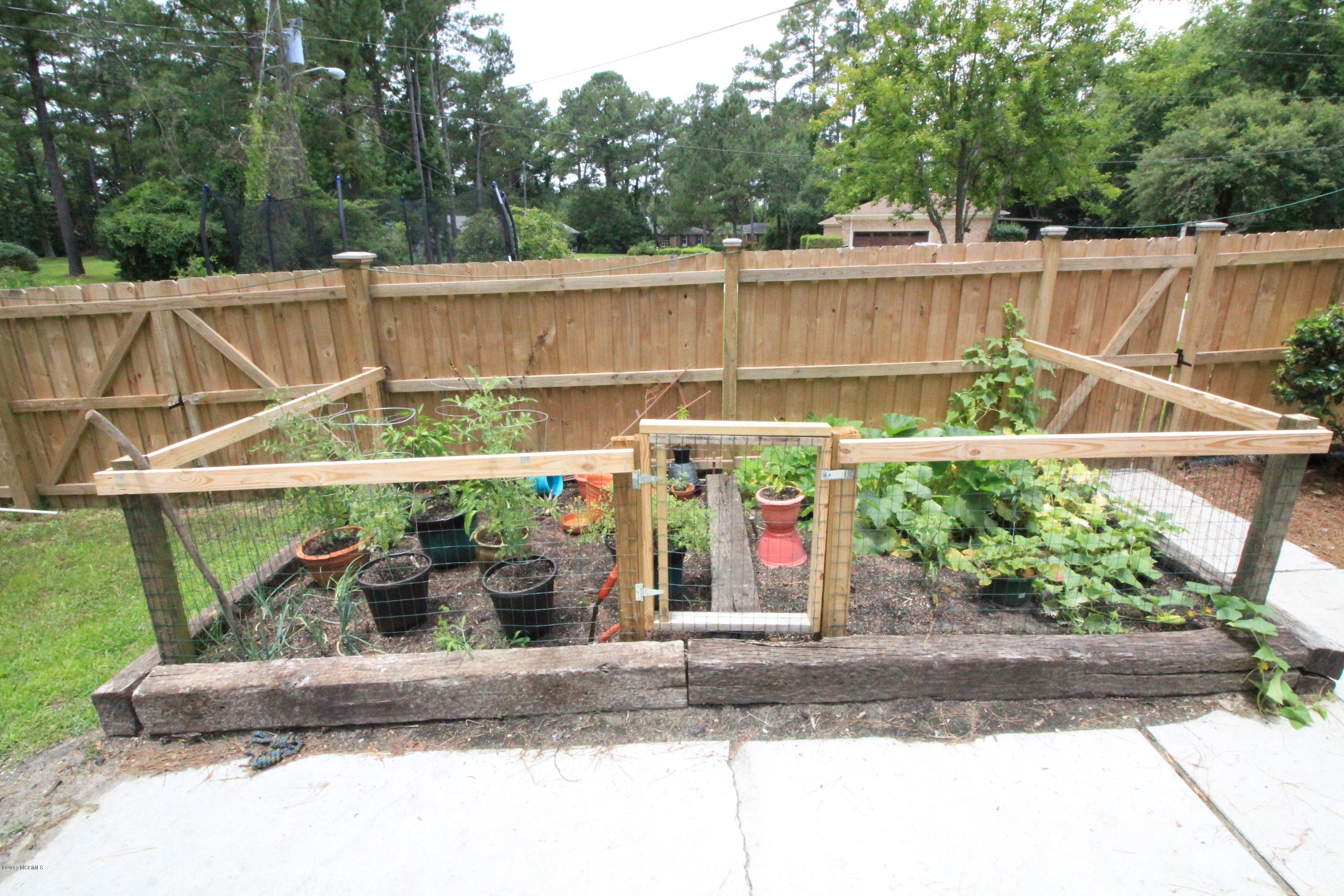 321 Buccaneer Road Wilmington, NC 28409 - Photo 16 of 21 IMG_3565