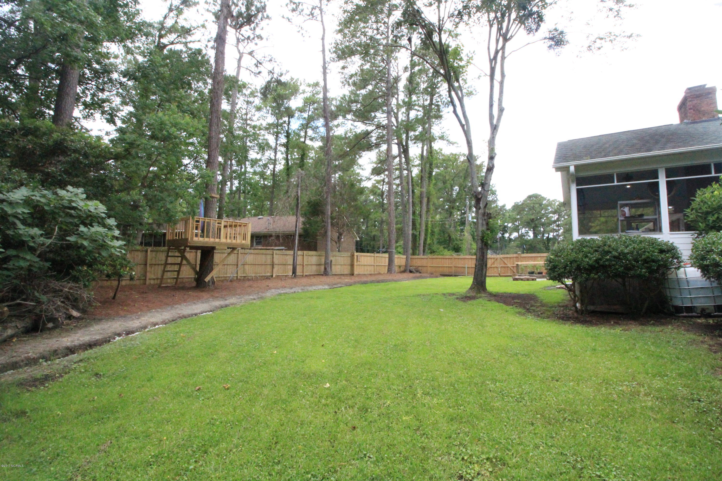 321 Buccaneer Road Wilmington, NC 28409 - Photo 17 of 21 IMG_3549