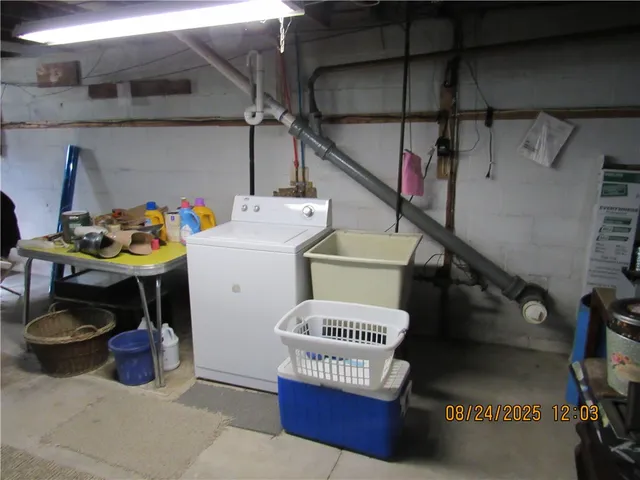 $145,500 | 452 West Avenue, Arcadia, NY 14513