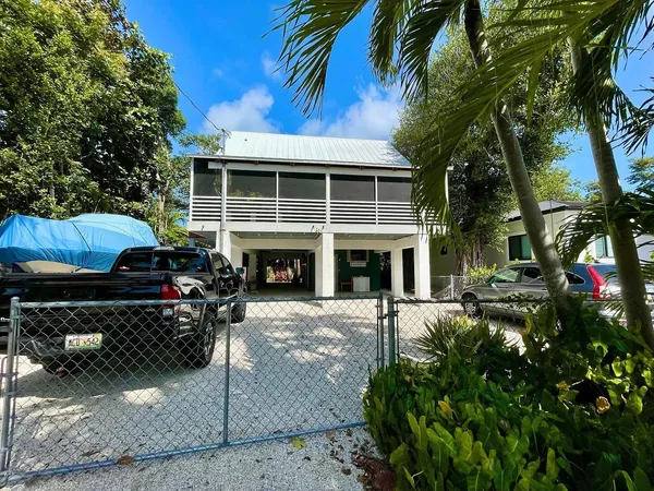 $3,700 | 24 Bonita Avenue, Key Largo, FL 33037