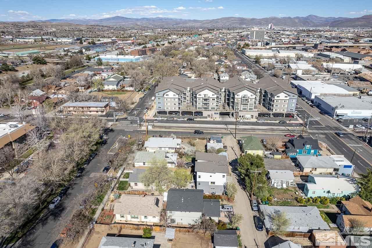 326 East 7th Street Reno, NV 89512 - Photo 20 of 21 an aerial view of multiple house