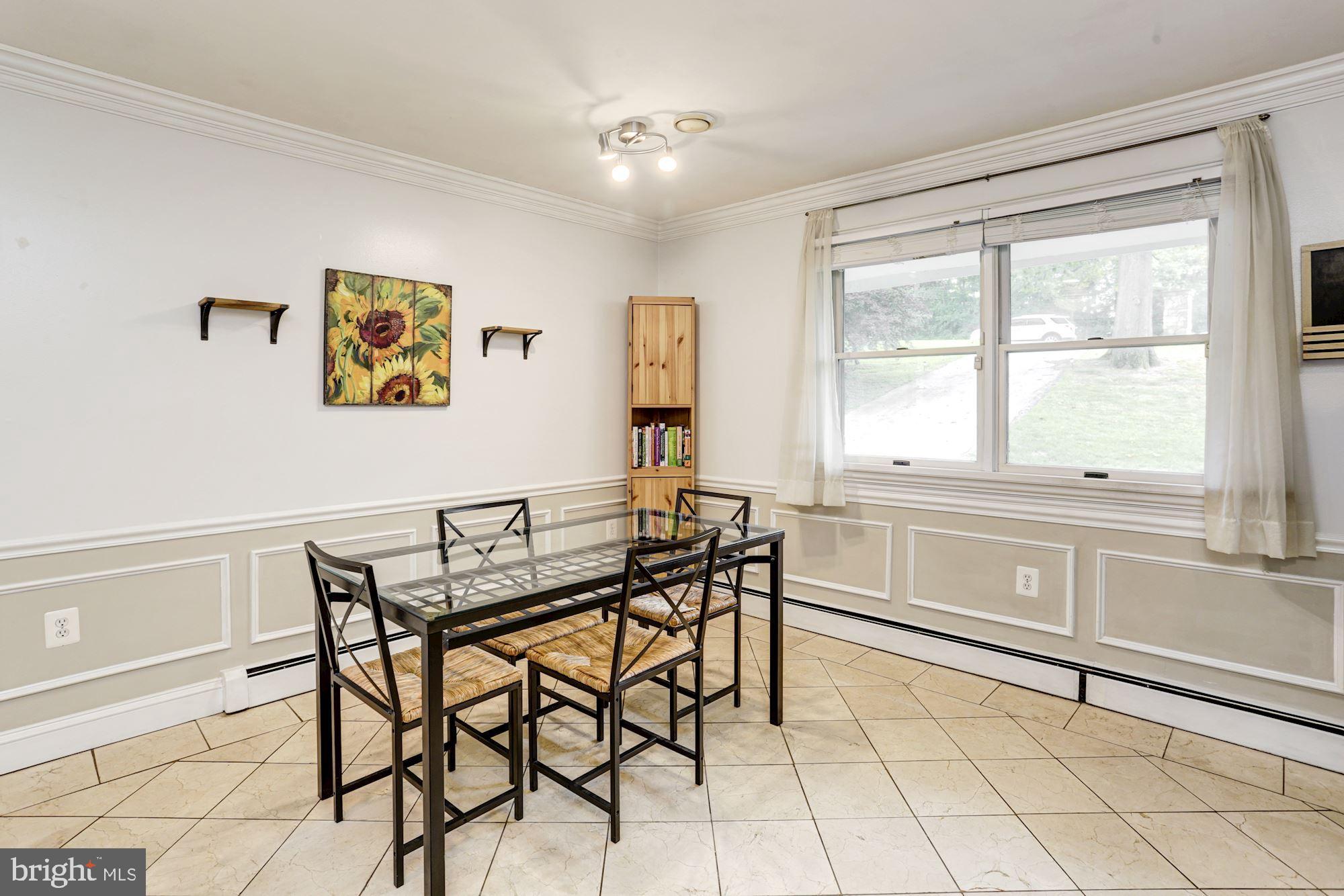 3686 Ridgeview Road Ijamsville, MD 21754 - Photo 10 of 34 Eat-In Kitchen
