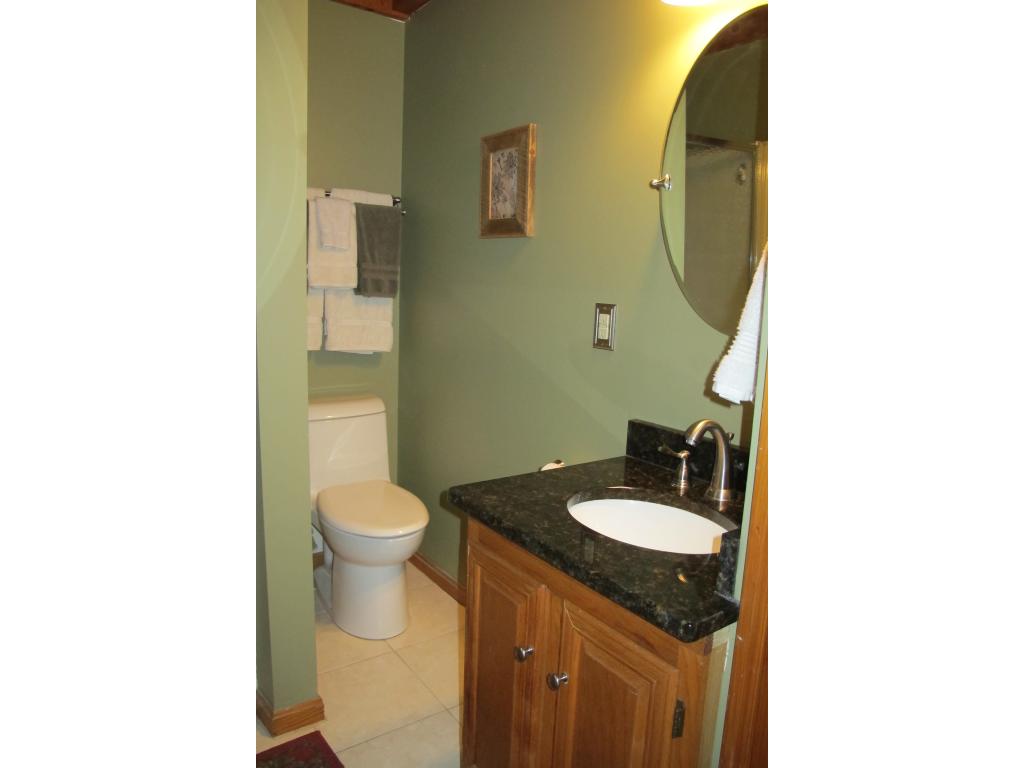 94 Gile Road Nottingham, NH 03290 - Photo 17 of 33
