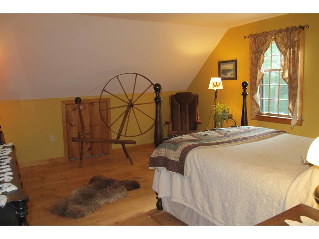 94 Gile Road Nottingham, NH 03290 - Photo 23 of 33