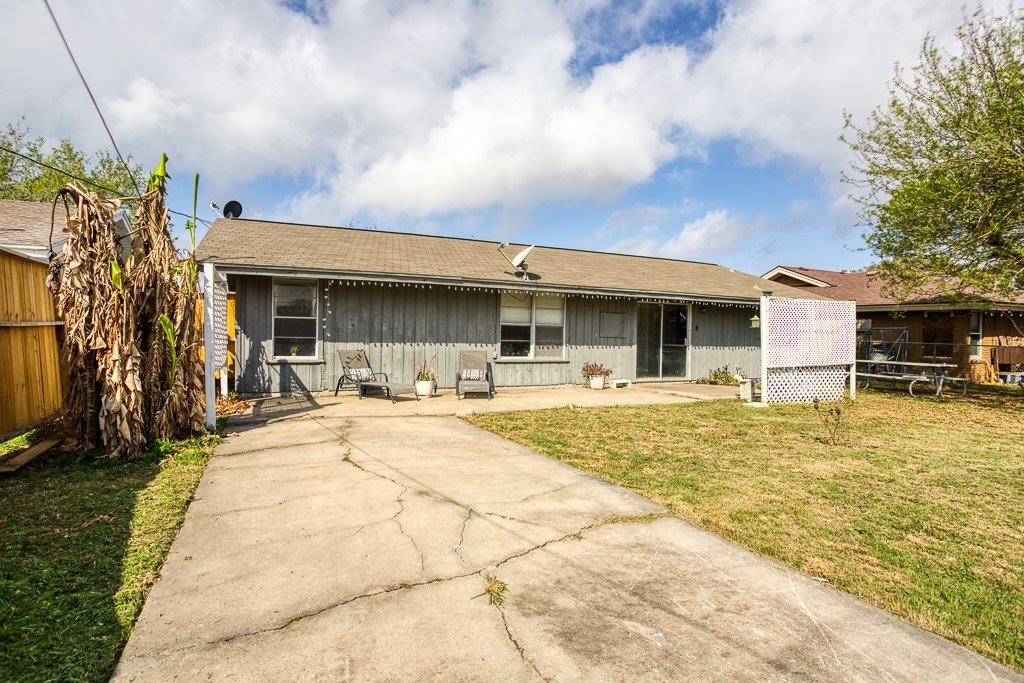 1410 Denver Street Portland, TX 78374 - Photo 23 of 25