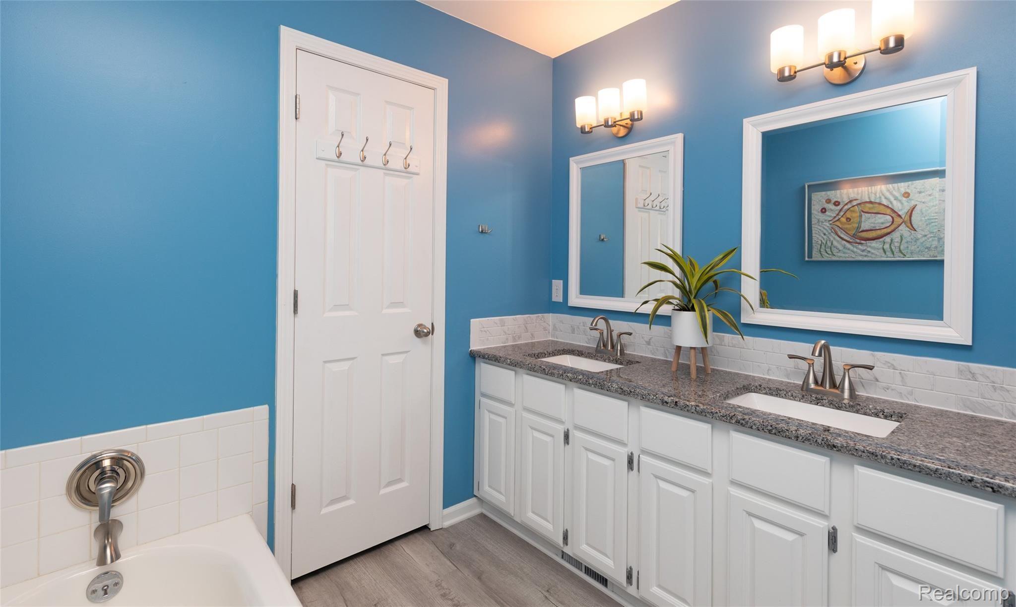 5233 Ridge Trail North Clarkston, MI 48348 - Photo 52 of 73 49.JPG
