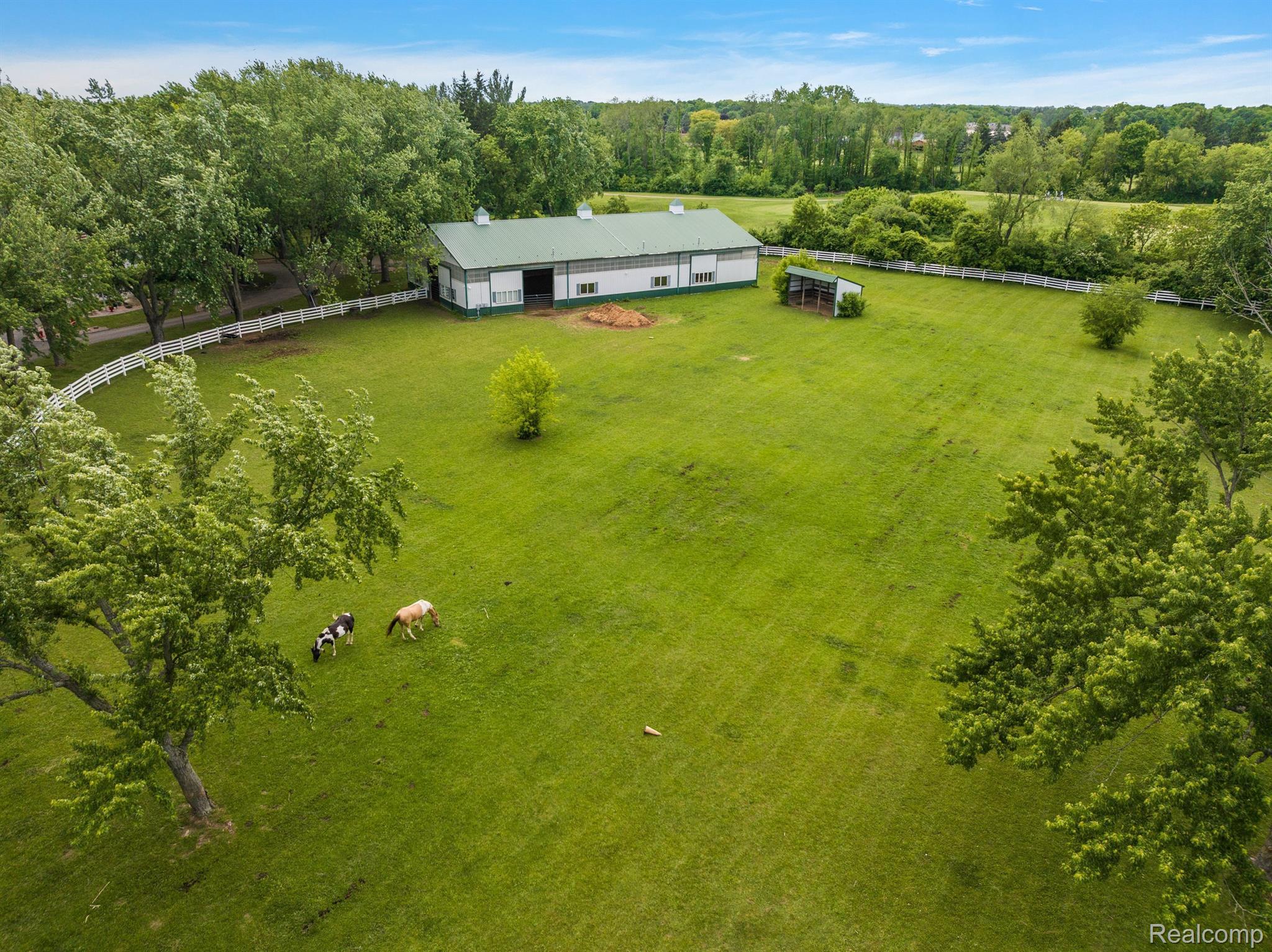 5725 South Weed Road Plymouth, MI 48170 - Photo 1 of 90 Gallery Image 1