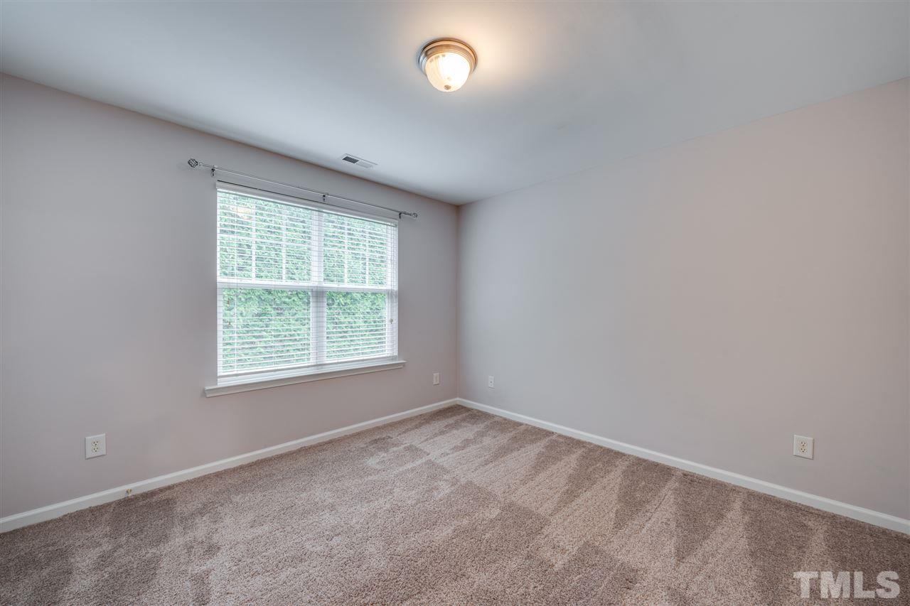 5105 Green Knight Court Raleigh, NC 27612 - Photo 7 of 11