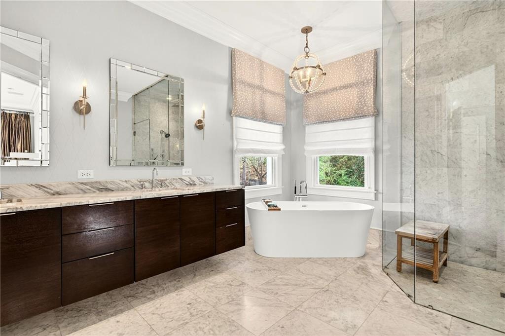 5759 Riverside Drive Atlanta, GA 30327 - Photo 18 of 46