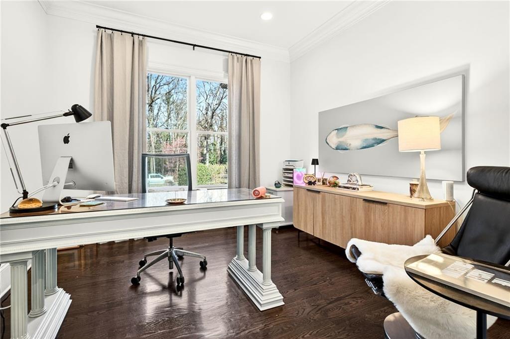 5759 Riverside Drive Atlanta, GA 30327 - Photo 21 of 46