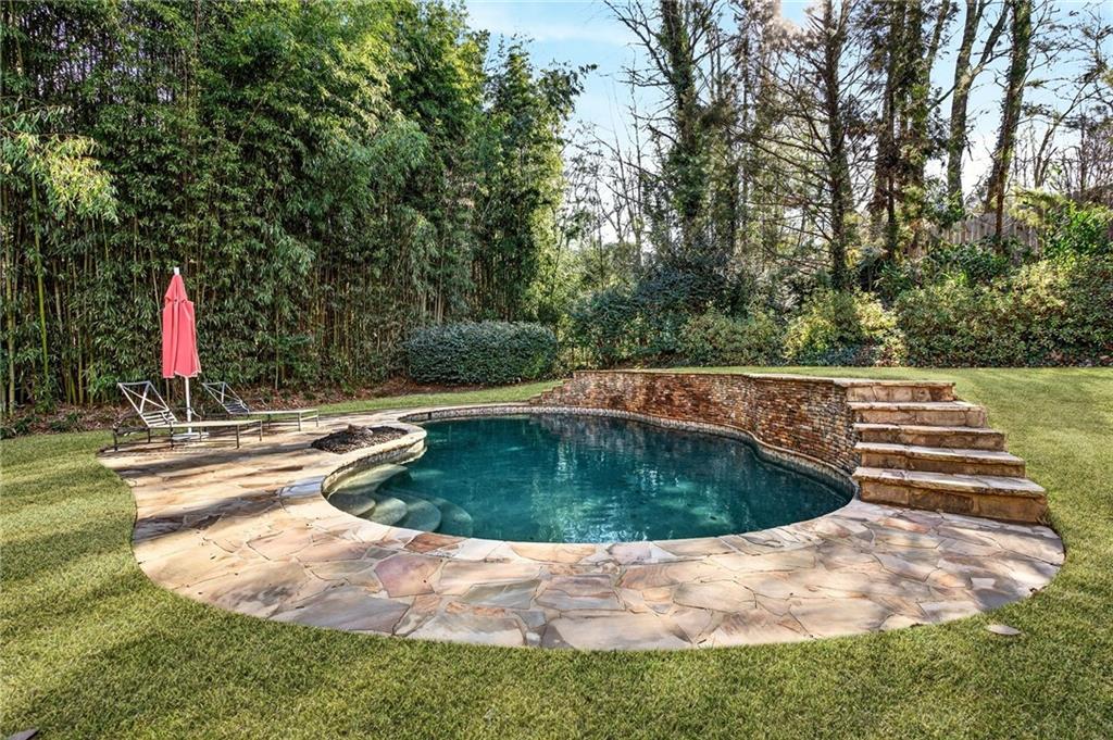 5759 Riverside Drive Atlanta, GA 30327 - Photo 42 of 46