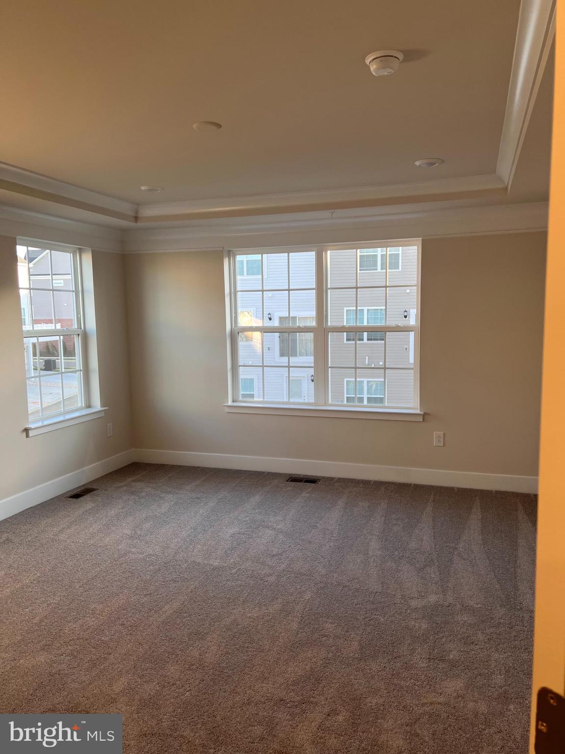 7551 Dundee Road Windsor Mill, MD 21244 - Photo 19 of 19 an empty room with windows