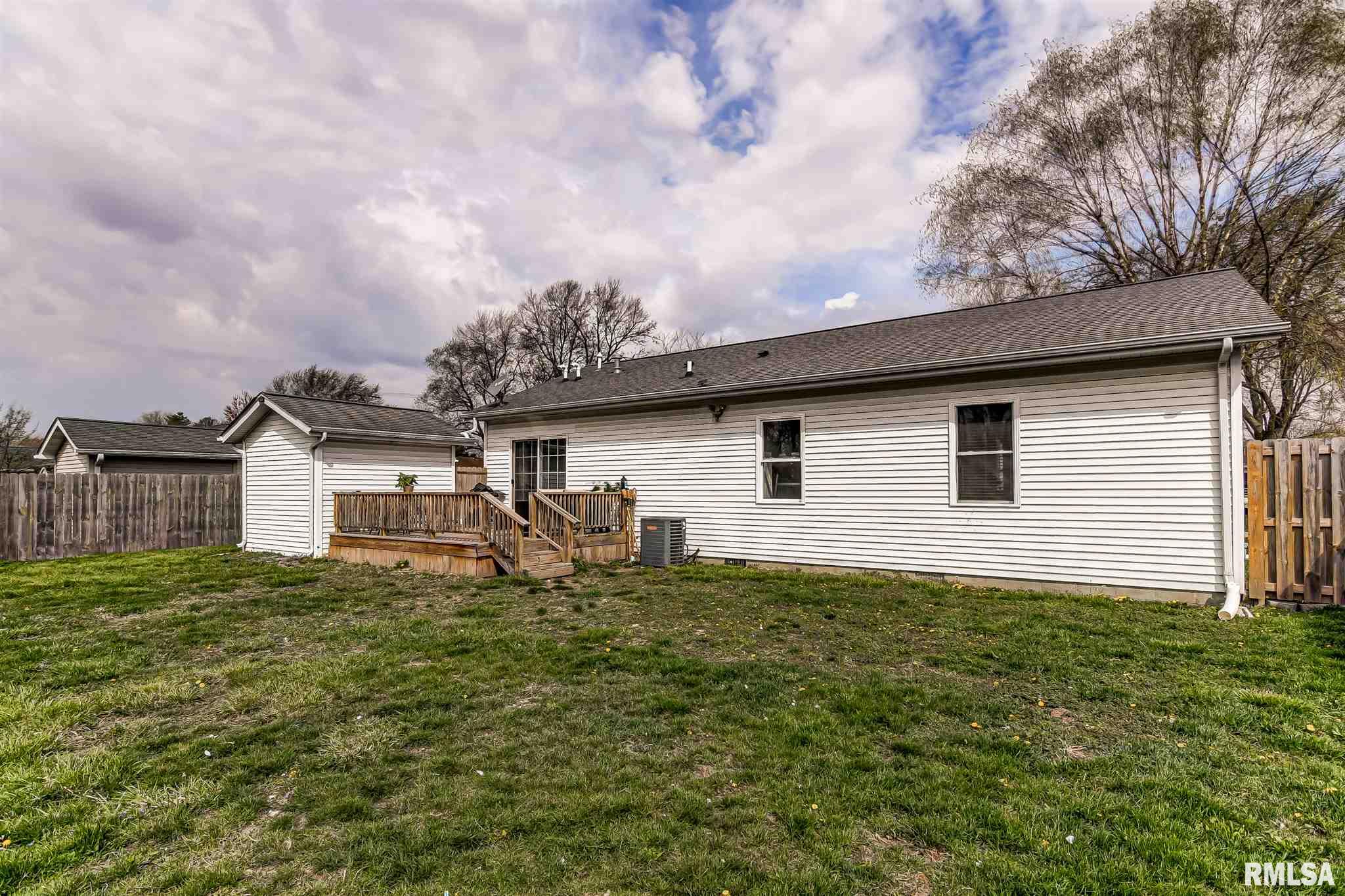2224 East Enterprise Street Springfield, IL 62702 - Photo 35 of 38 Gallery Image 35