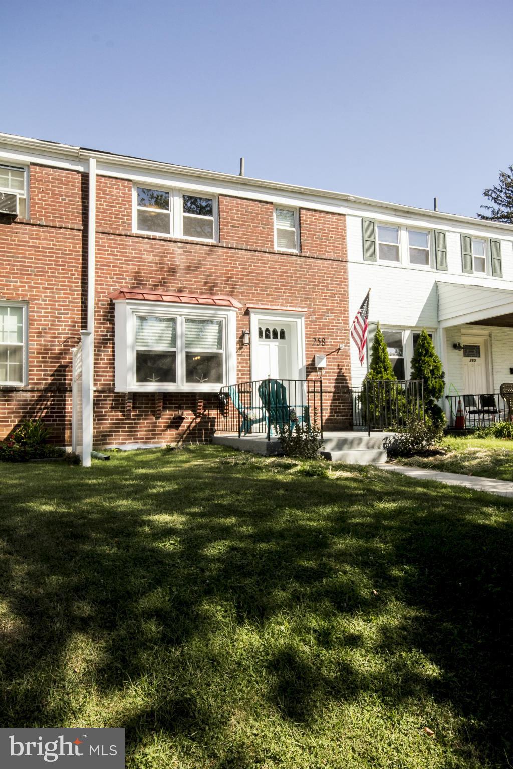 258 Ridge Avenue Towson, MD 21286 - Photo 3 of 24 Exterior (Front)
