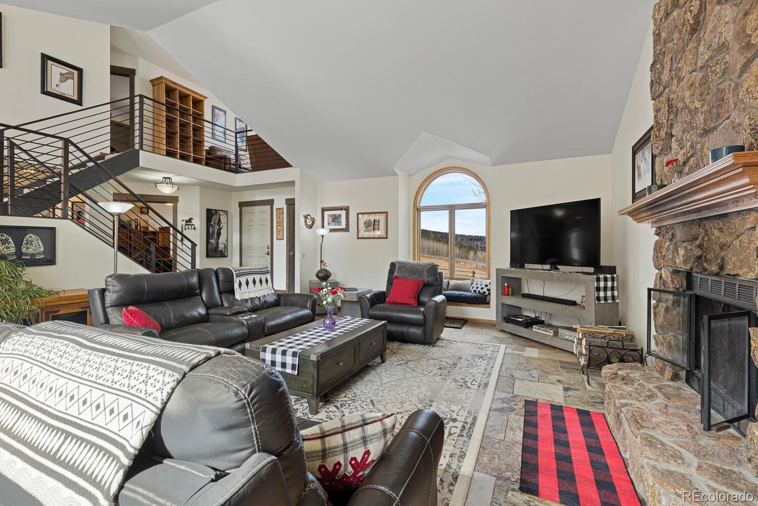 1214 South Ruby Road Silverthorne, CO 80498 - Photo 5 of 36 Gallery Image 5