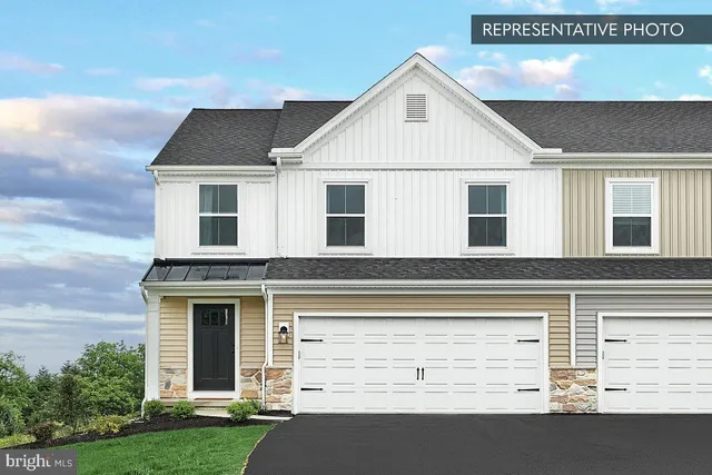 $299,990 | 111 Weston Circle, Duncannon, PA 17020