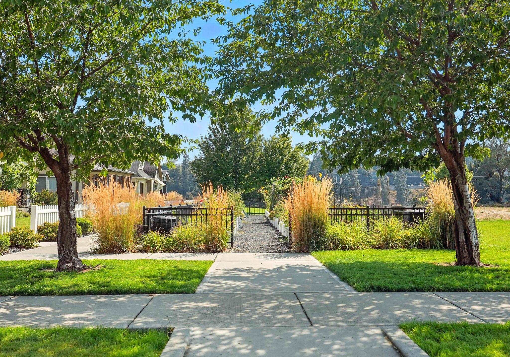1908 West Summit Parkway Spokane, WA 99201 - Photo 35 of 45