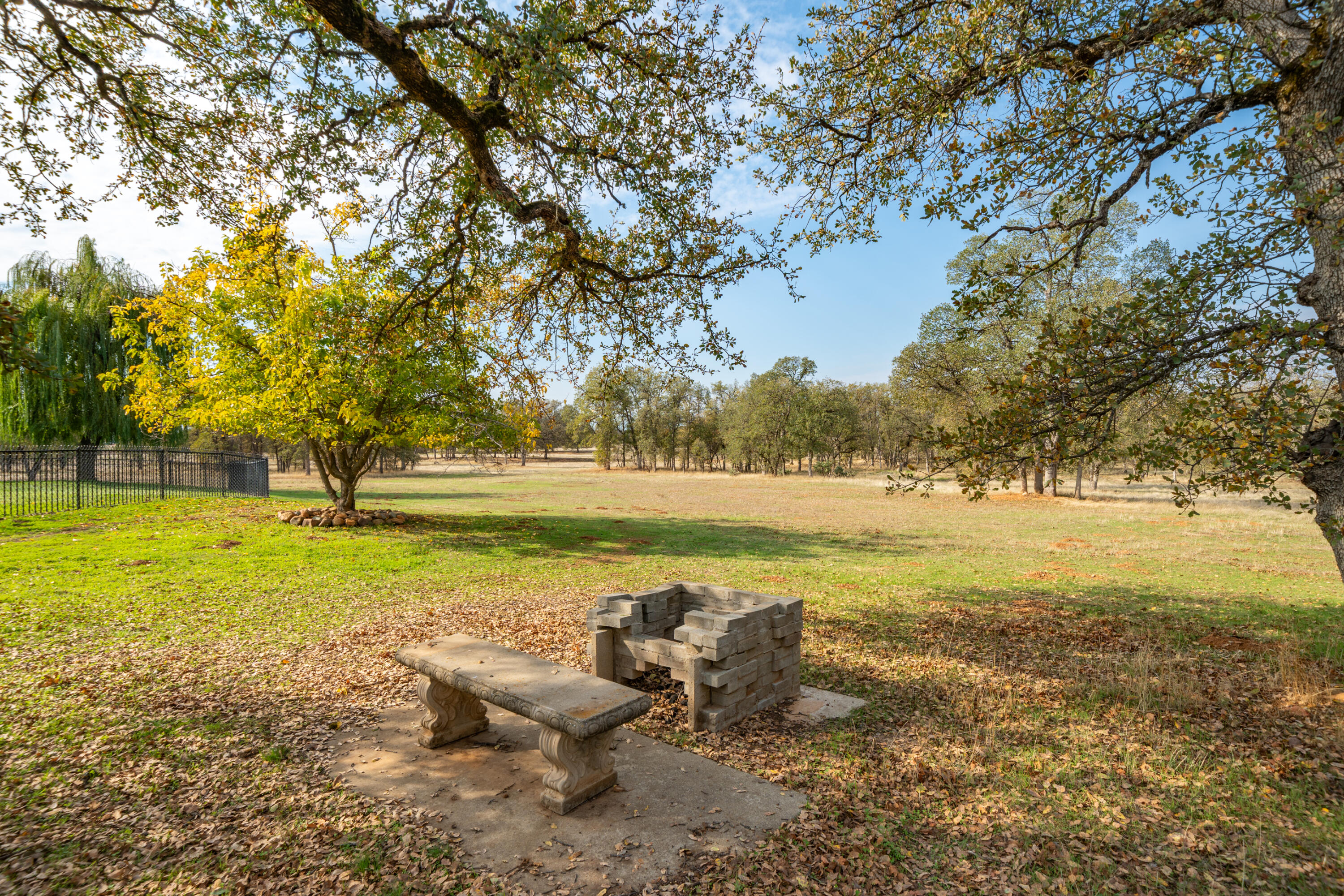 8180 Whispering Oaks Road Redding, CA 96002 - Photo 89 of 100 MEDITATION SPOT