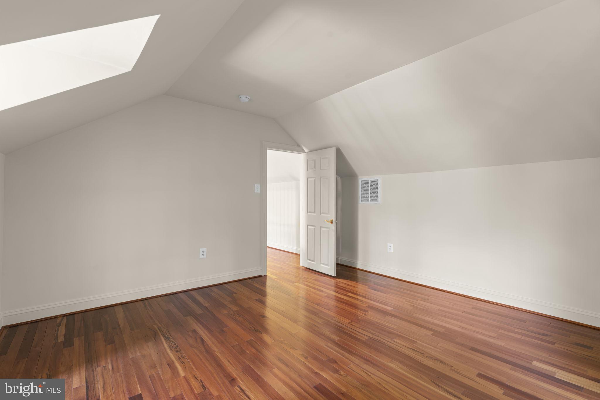 11490 Homewood Road Ellicott City, MD 21042 - Photo 34 of 59 Gallery Image 34