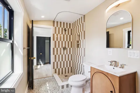 $1,839,000 | 6701 Allegheny Avenue, Takoma Park, MD 20912