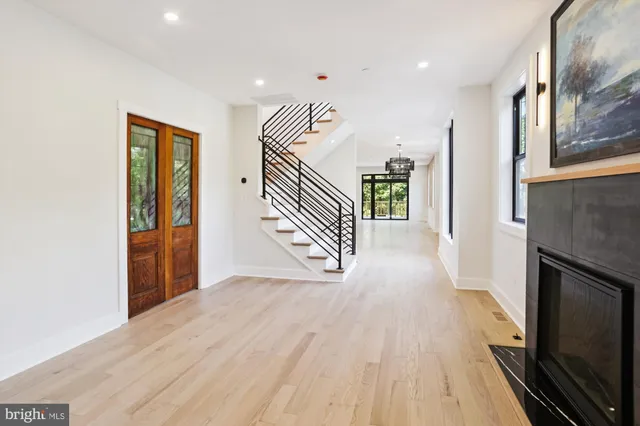 $1,950,000 | 6701 Allegheny Avenue, Takoma Park, MD 20912