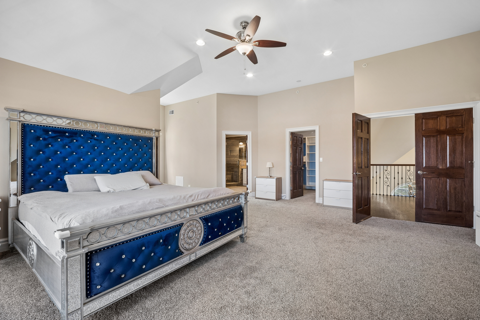 940 Freeman Road Hoffman Estates, IL 60192 - Photo 18 of 37