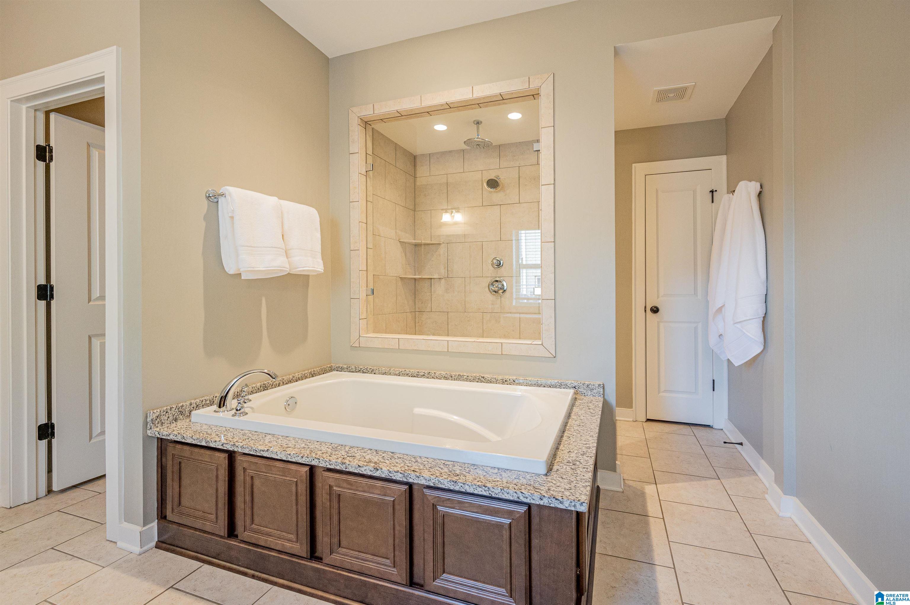 2737 Montauk Road Birmingham, AL 35226 - Photo 20 of 40