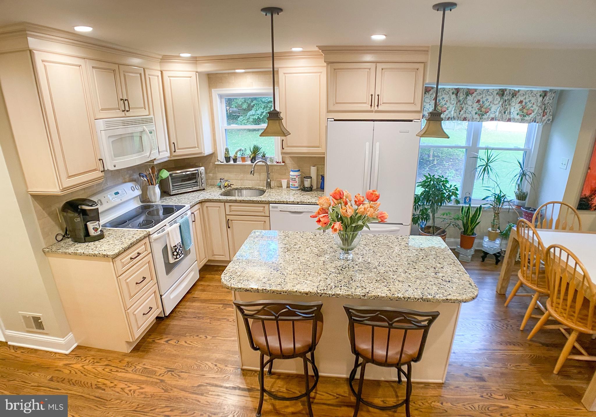 1 Rolling Road Wynnewood, PA 19096 - Photo 6 of 23