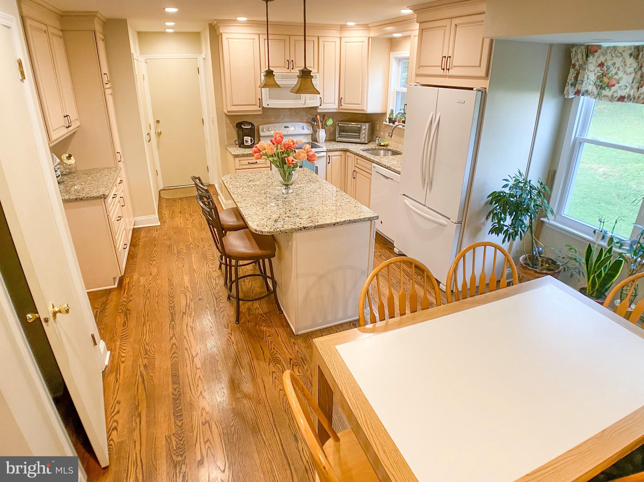 1 Rolling Road Wynnewood, PA 19096 - Photo 9 of 23