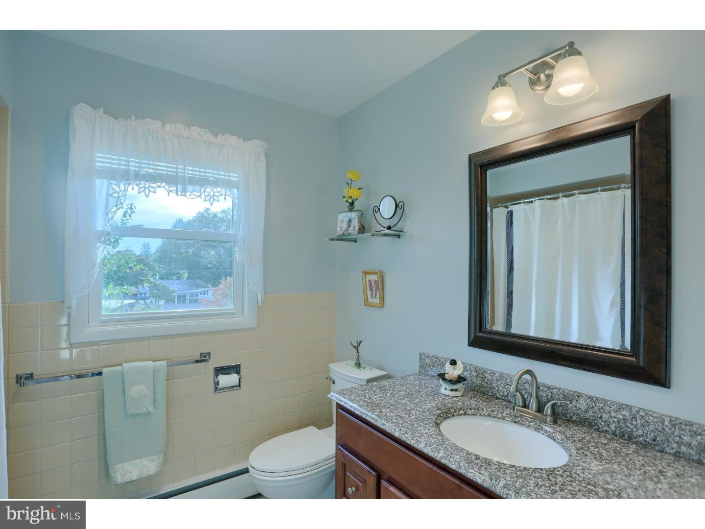 138 Elizabeth Drive Sinking Spring, PA 19608 - Photo 15 of 25