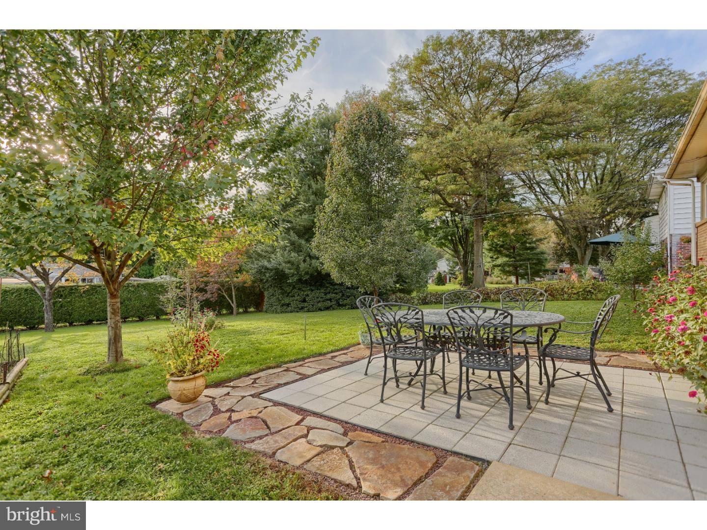 138 Elizabeth Drive Sinking Spring, PA 19608 - Photo 21 of 25