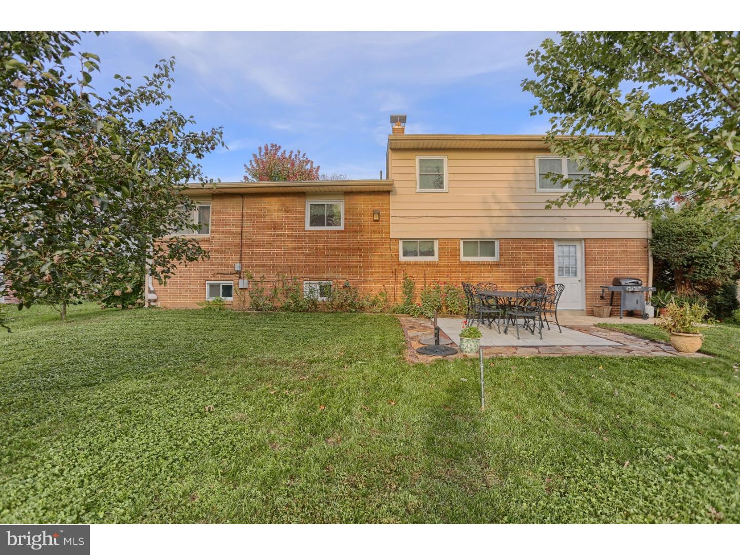 138 Elizabeth Drive Sinking Spring, PA 19608 - Photo 24 of 25