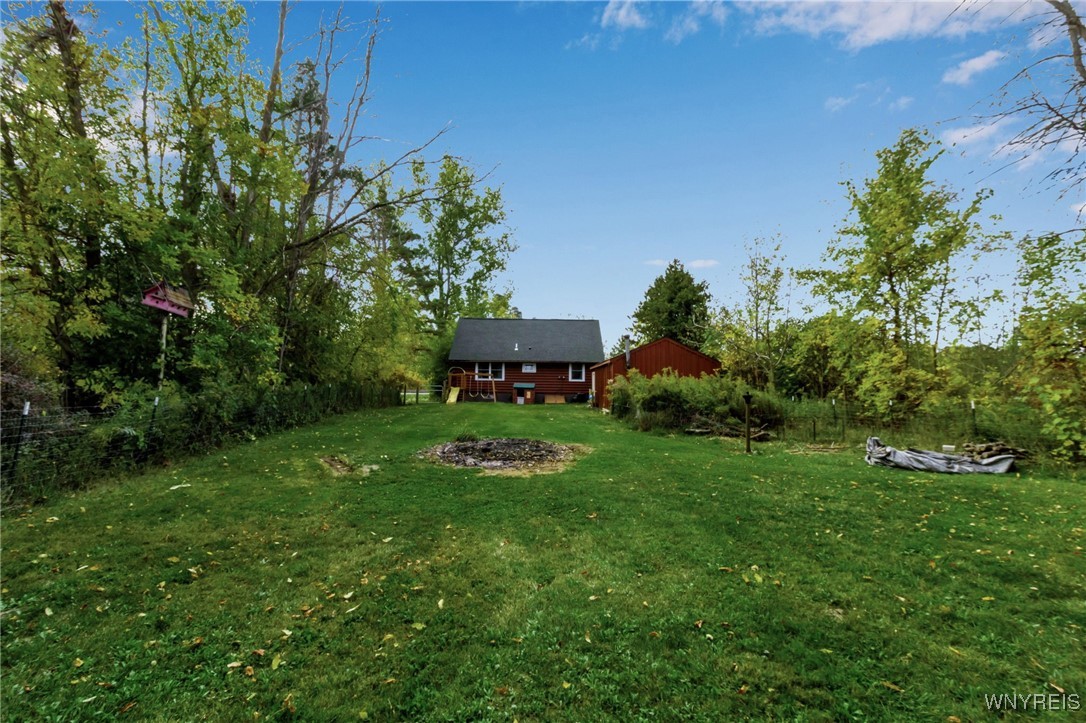 3727 Youngstown Road Wilson, NY 14172 - Photo 7 of 40