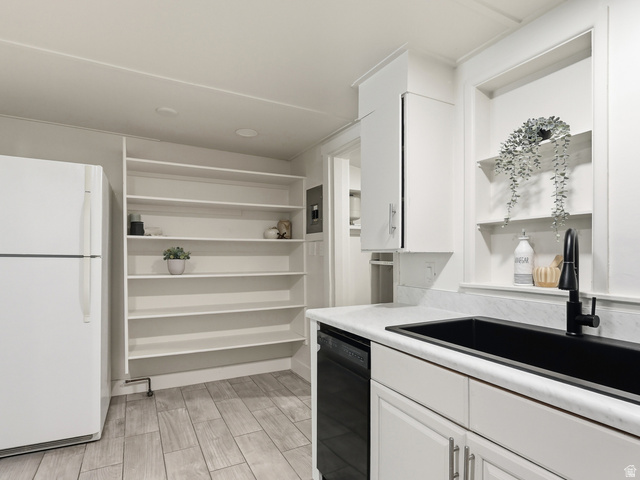 175 North 700 East Springville, UT 84663 - Photo 8 of 29 Kitchen