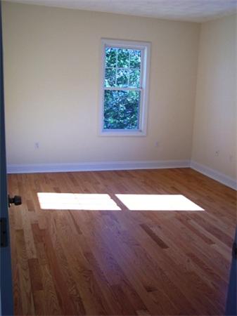 72-74 Inman Street Lawrence, MA 01843 - Photo 7 of 8 Gallery Image 7