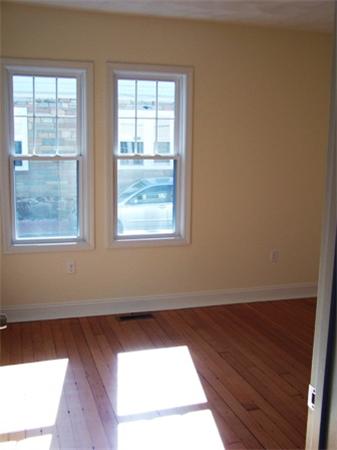 72-74 Inman Street Lawrence, MA 01843 - Photo 8 of 8 Gallery Image 8